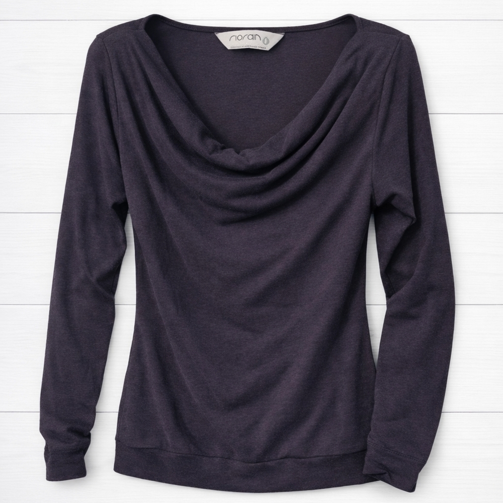 ⭐️ RioRain Eco Apparel Black Long Sleeve Top - Size small